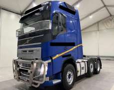 2015 Volvo FH 460 6x2 Tractor Unit: Safari Edition